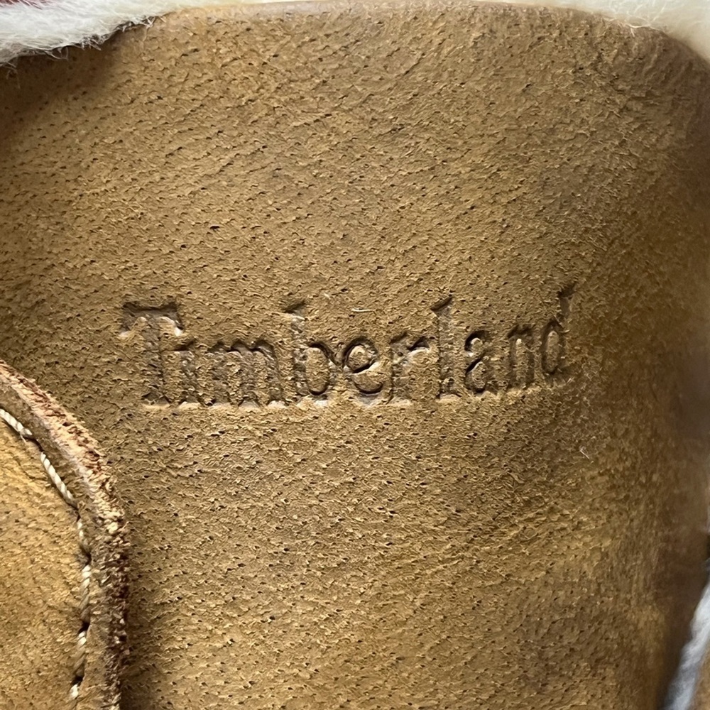 Timberland Tan Lace Up Boots with White Fur - Picture 7 of 7